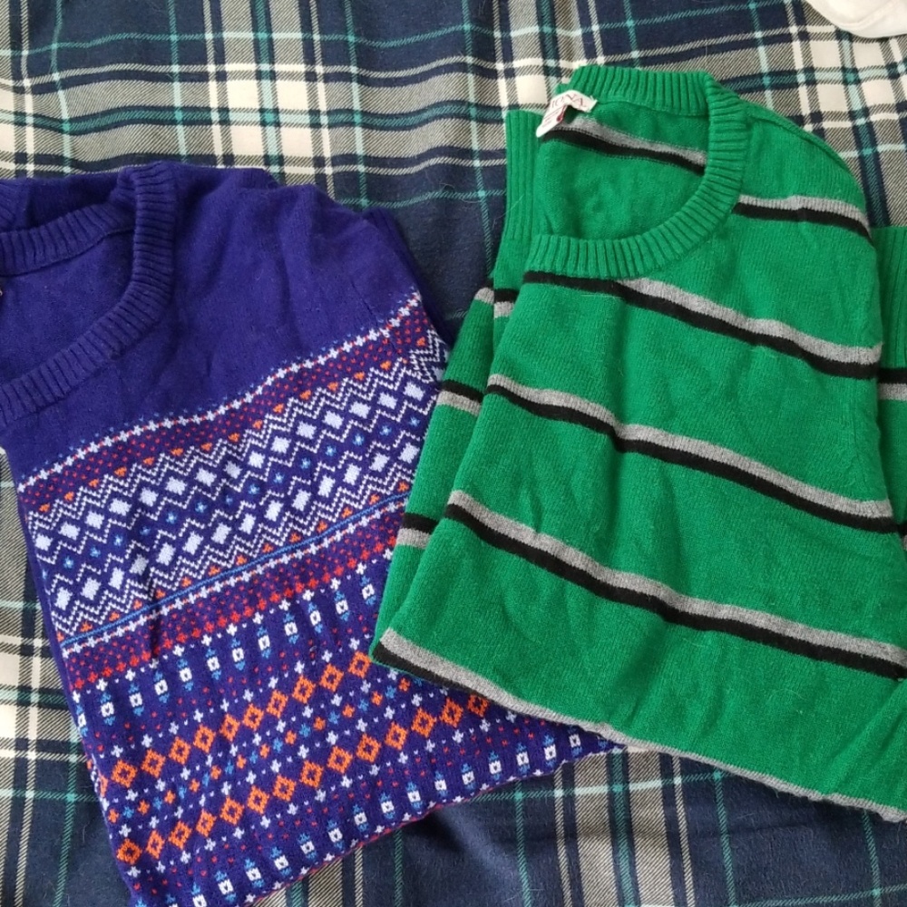 Sweater Lot